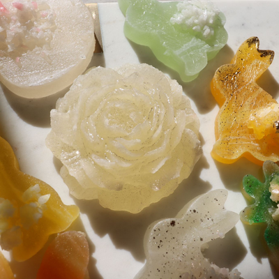 Niềm vui mùa xuân: Giới thiệu Bộ sưu tập kẹo pha lê theo mùa mới của chúng tôi - The Moon Glass