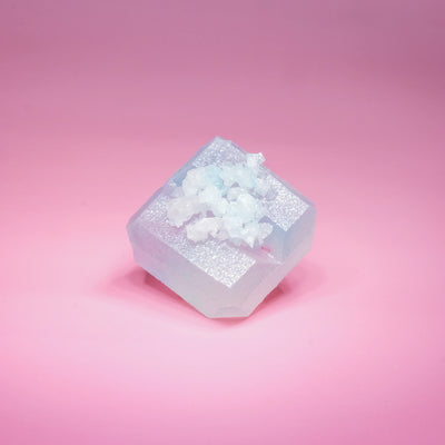Silky Gem single piece crystal candy. Lychee aurora flavor, blue and purple.