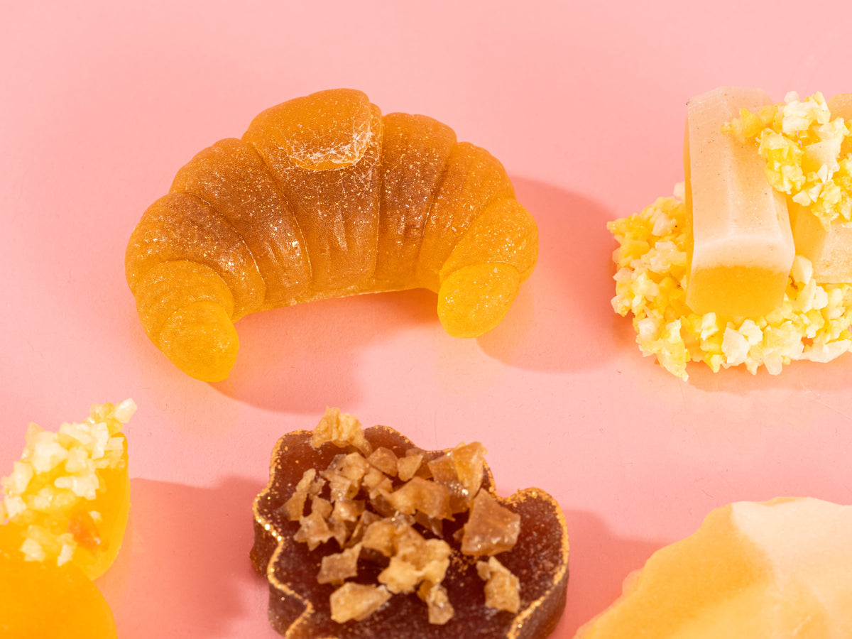 November 2026 Insider Box croissant-inspired crystal candy close-up preview